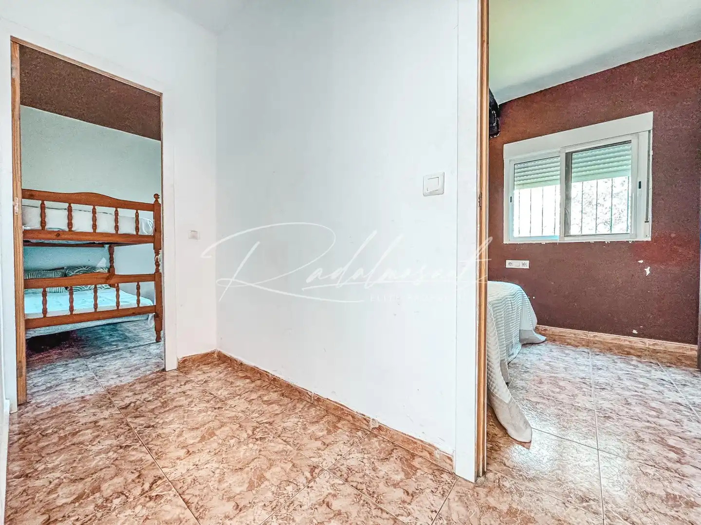 Houses for sale in Reus  with Air Conditioner, Swimming Pool and Furnished