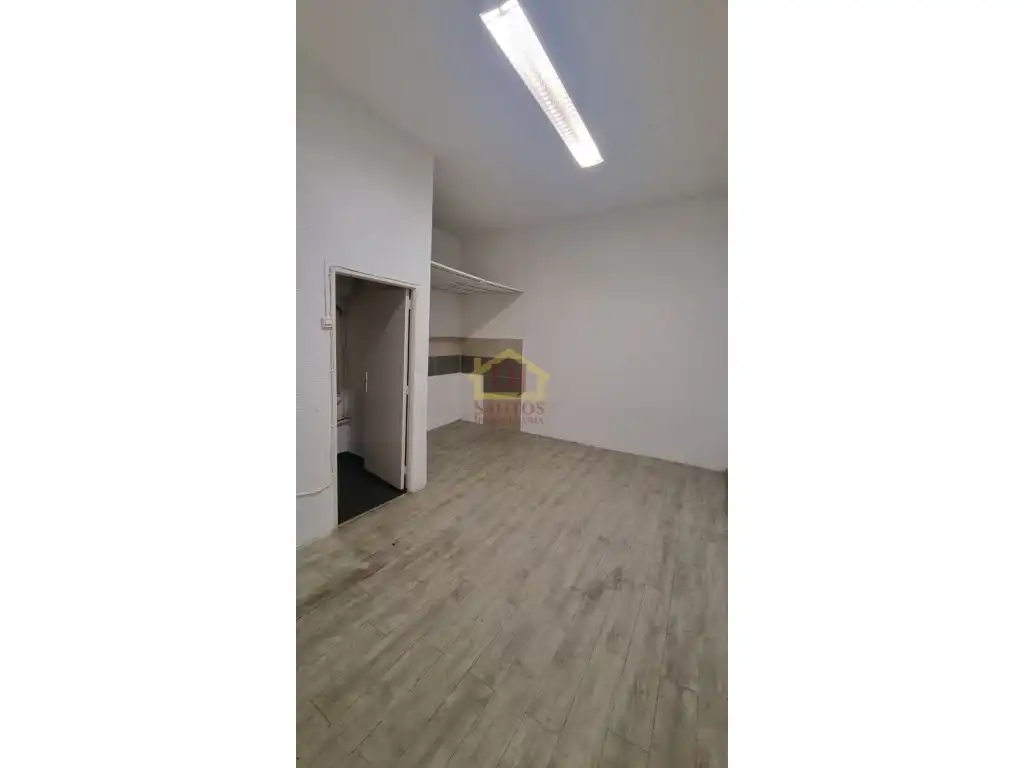 Gewerbefläche zum Verkauf in Calle Candelario, imagen 3