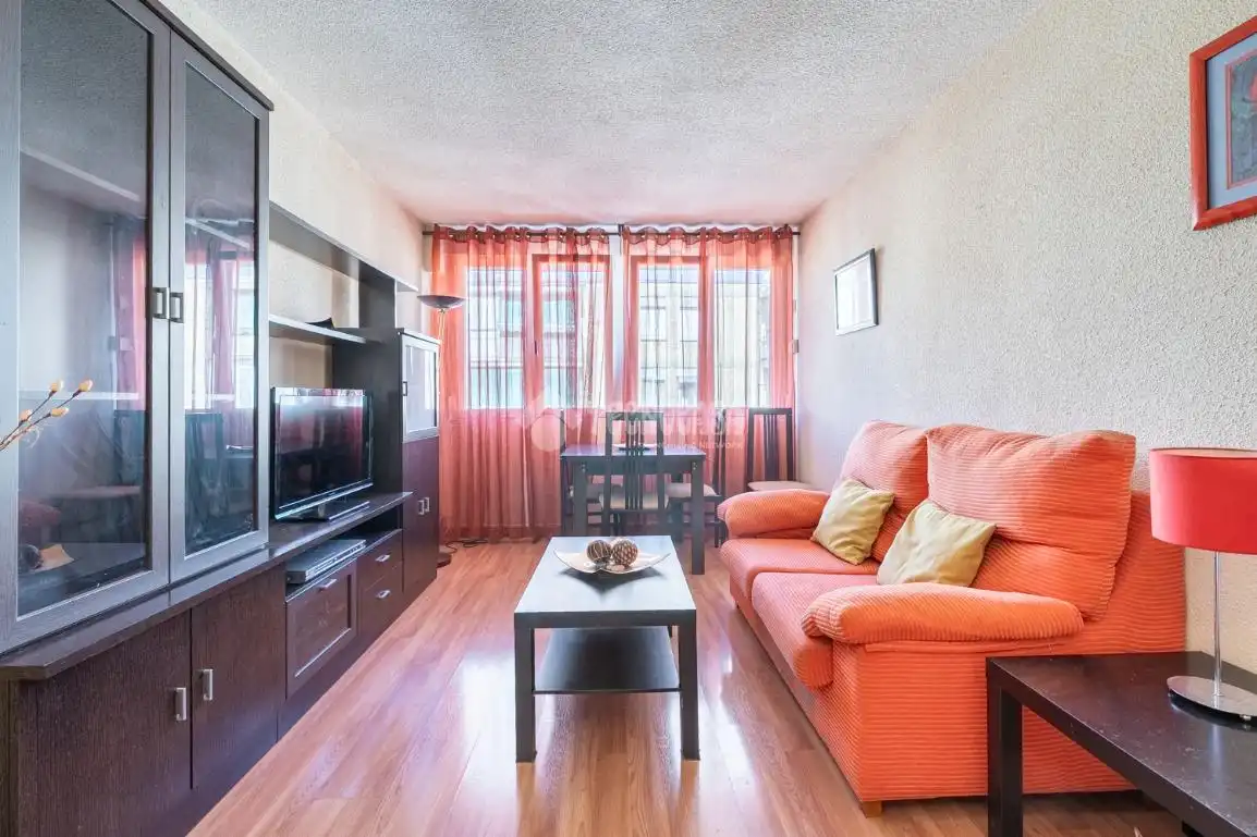 Living room of Flat for sale in Madrid