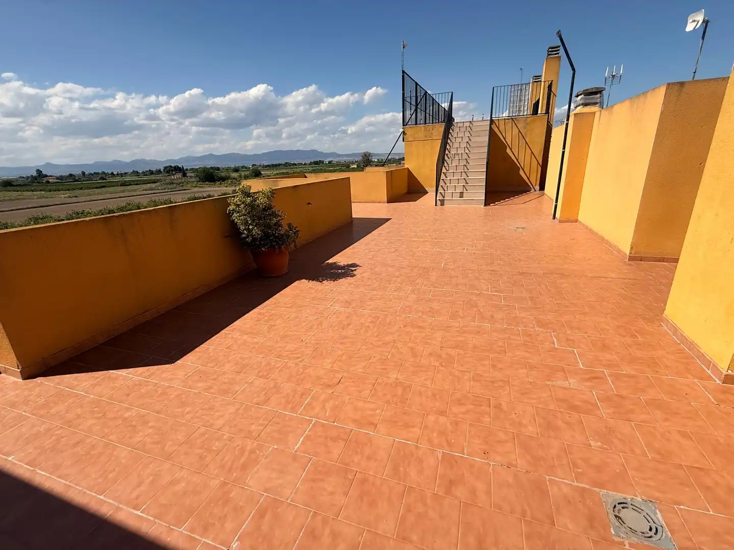 Terraza de Apartamento en venta en Daya Nueva con Terraza, Balcón y Piscina comunitaria