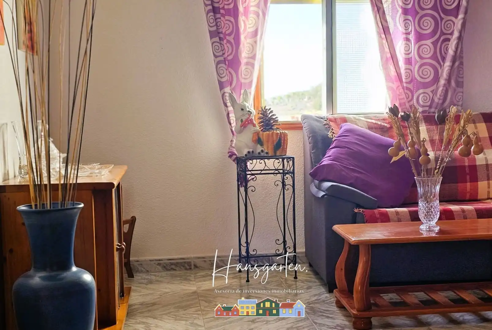Sala de estar de Casa o chalet en venta en Santa Lucía de Tirajana con Aire acondicionado, Calefacción y Jardín privado