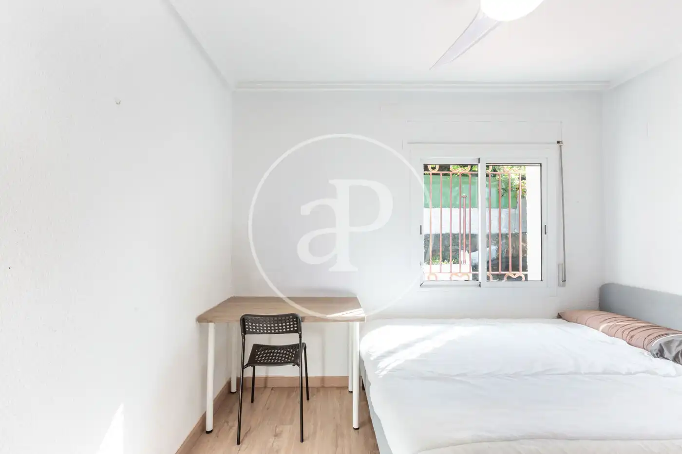 Bedroom of Houses for sale in Chiva  with Air Conditioner, Heating and Private garden