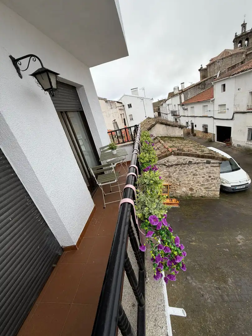 Terraza de Casa o chalet en venta en Navamorcuende con Calefacción, Terraza y Amueblado