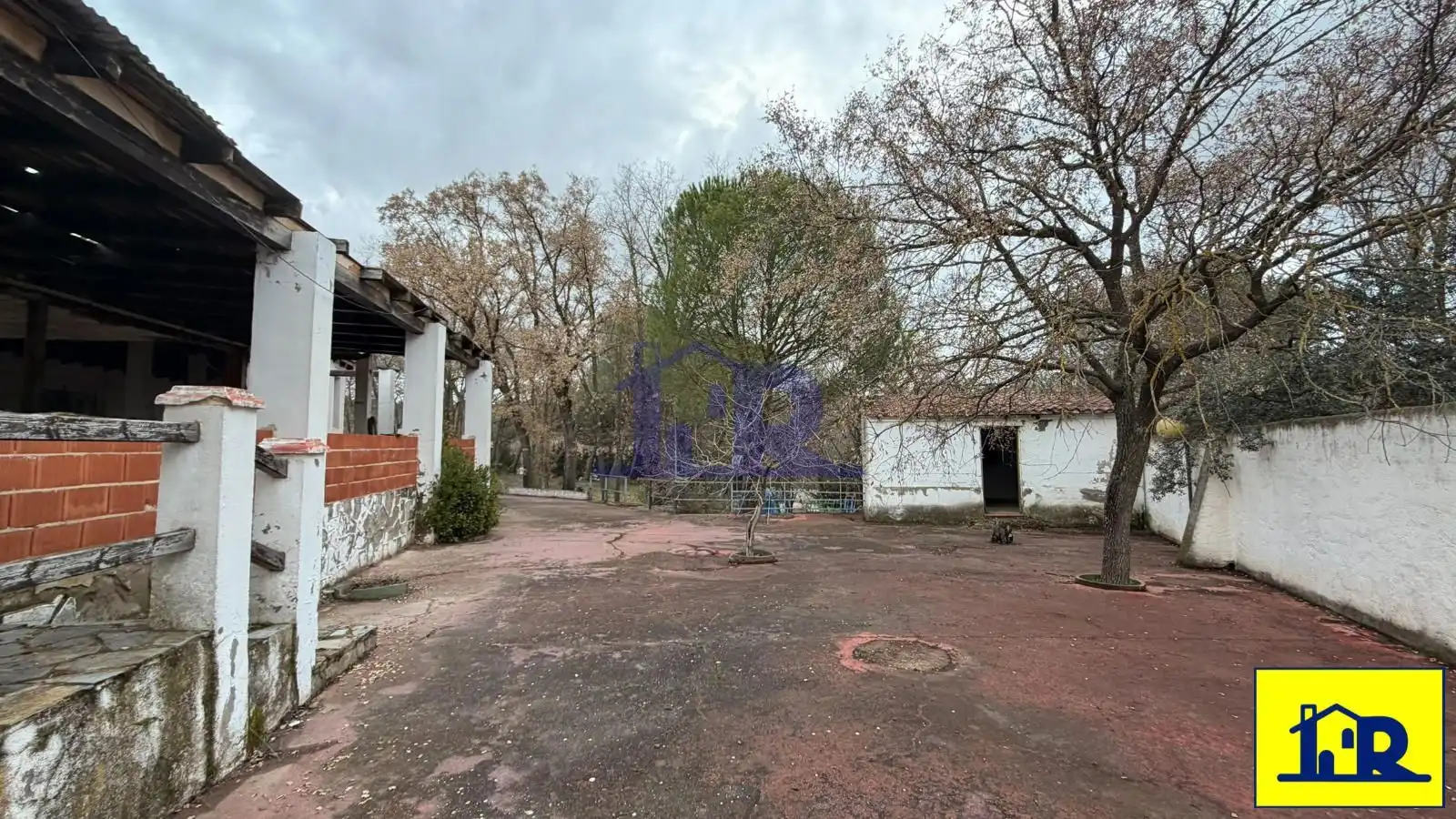 Vista exterior de Casa adosada en venta en Arcas del Villar