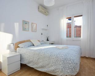 Bedroom of Apartment to share in  Barcelona Capital  with Air Conditioner, Furnished and Oven