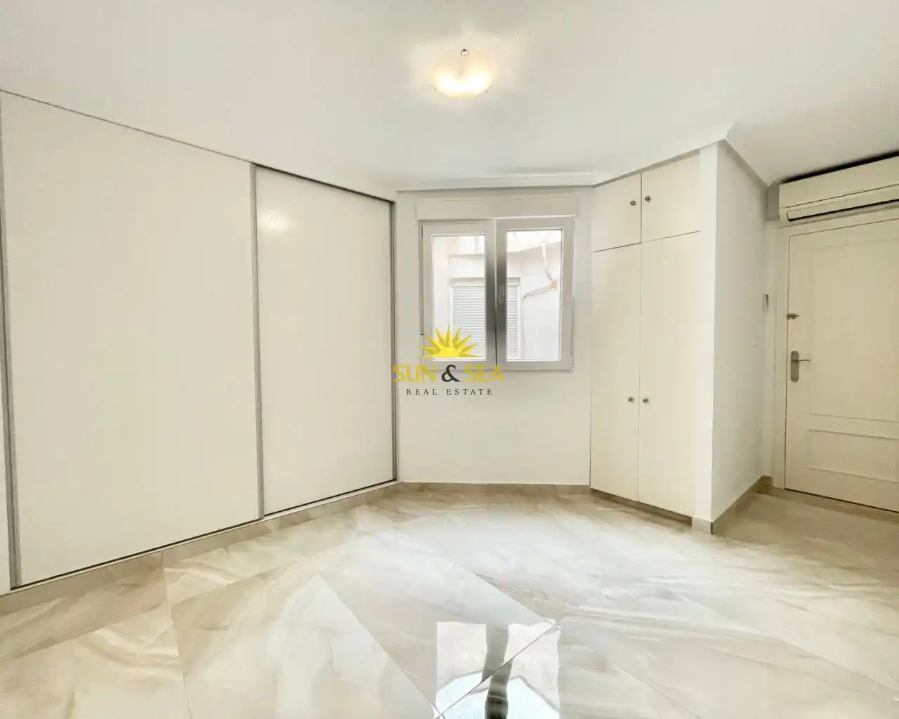 Penthouse with terrace for sale in Centro, imagen 10