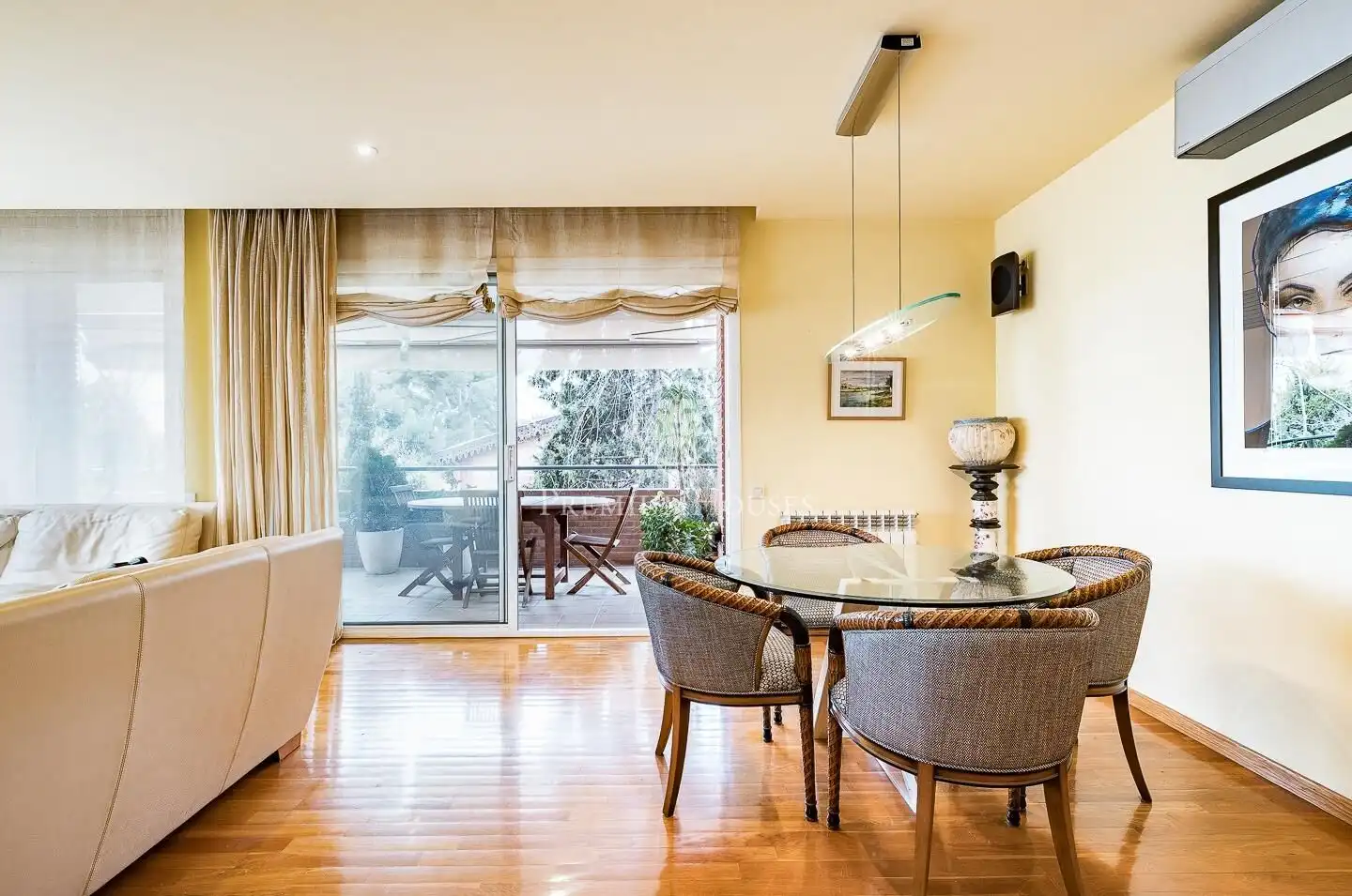 Dining room of Flat for sale in Esplugues de Llobregat  with Air Conditioner, Heating and Private garden