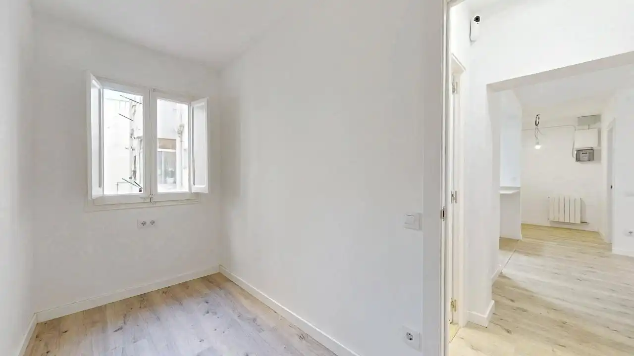 Flat with terrace for sale in Calle BAC DE RODA, imagen 33