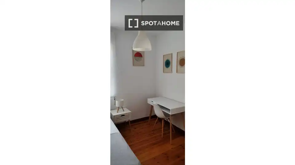 Room in Centro - Ayuntamiento