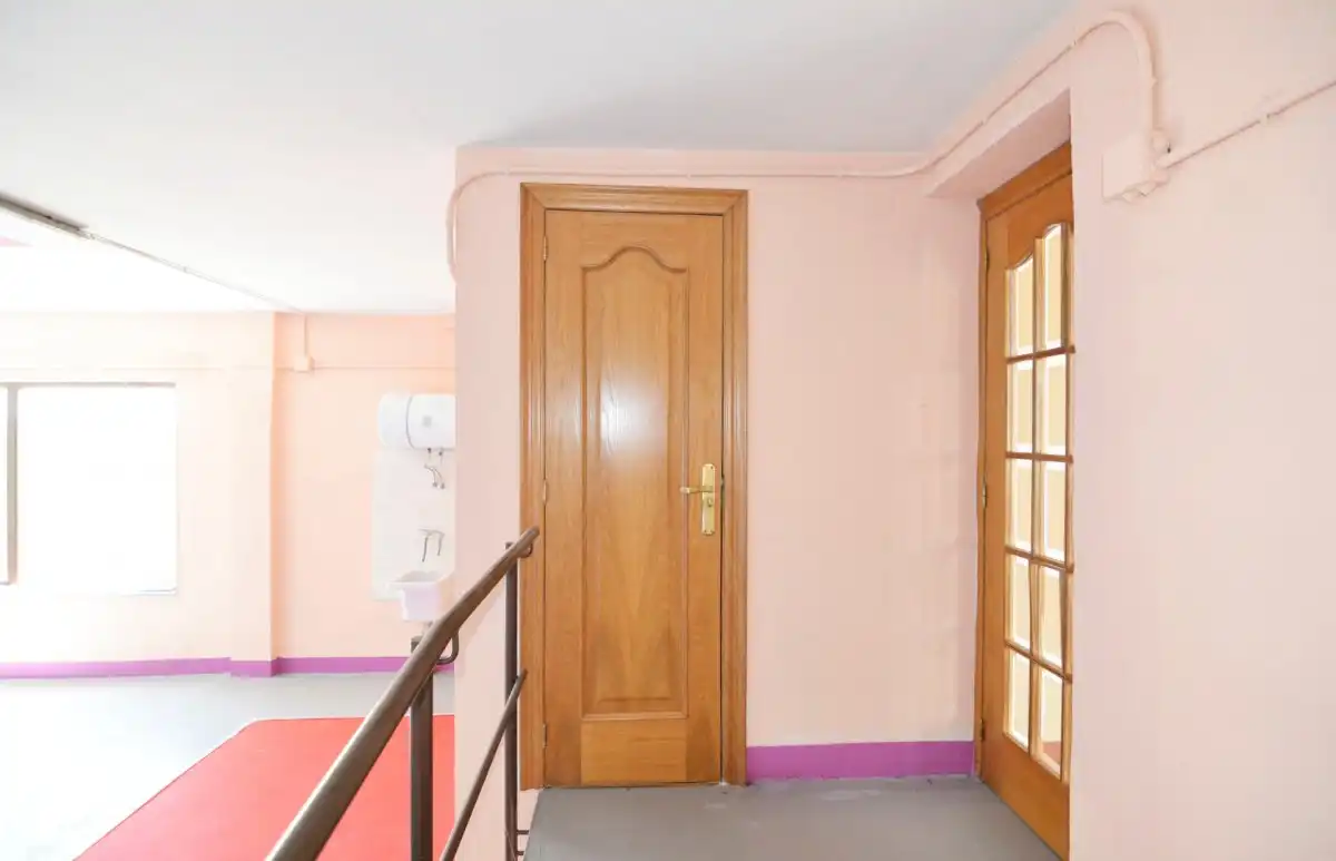 Casa o xalet en venda en Calvarrasa de Abajo amb Terrassa, Piscina i Moblat