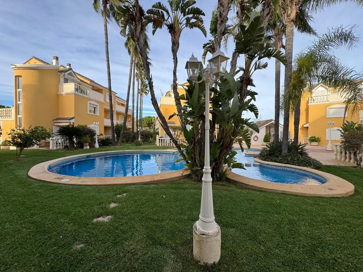 Swimming pool of Detached homes for sale in Dénia  with Air Conditioner, Heating and Private garden