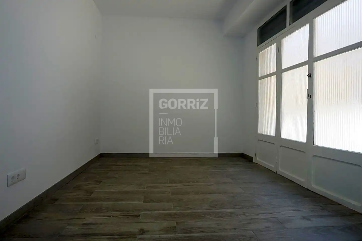 Planta baja en venta en Cerdanyola Sud