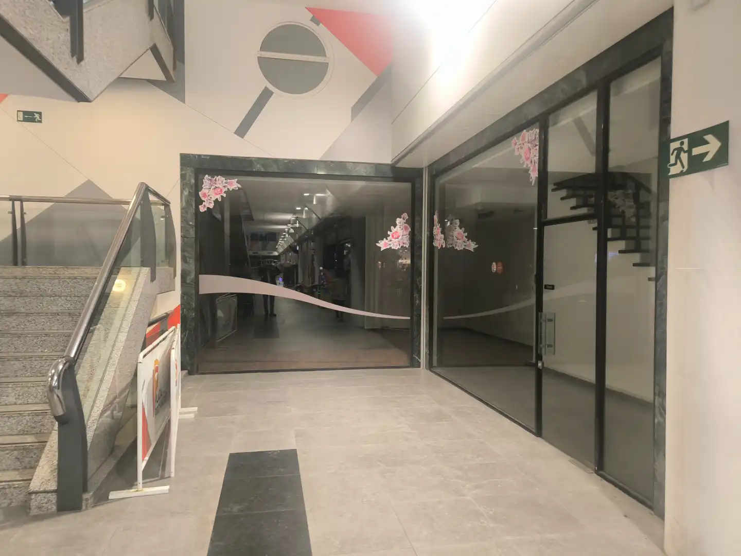Local de lloguer en Fuenlabrada amb Aire condicionat, Parquet i Alarma