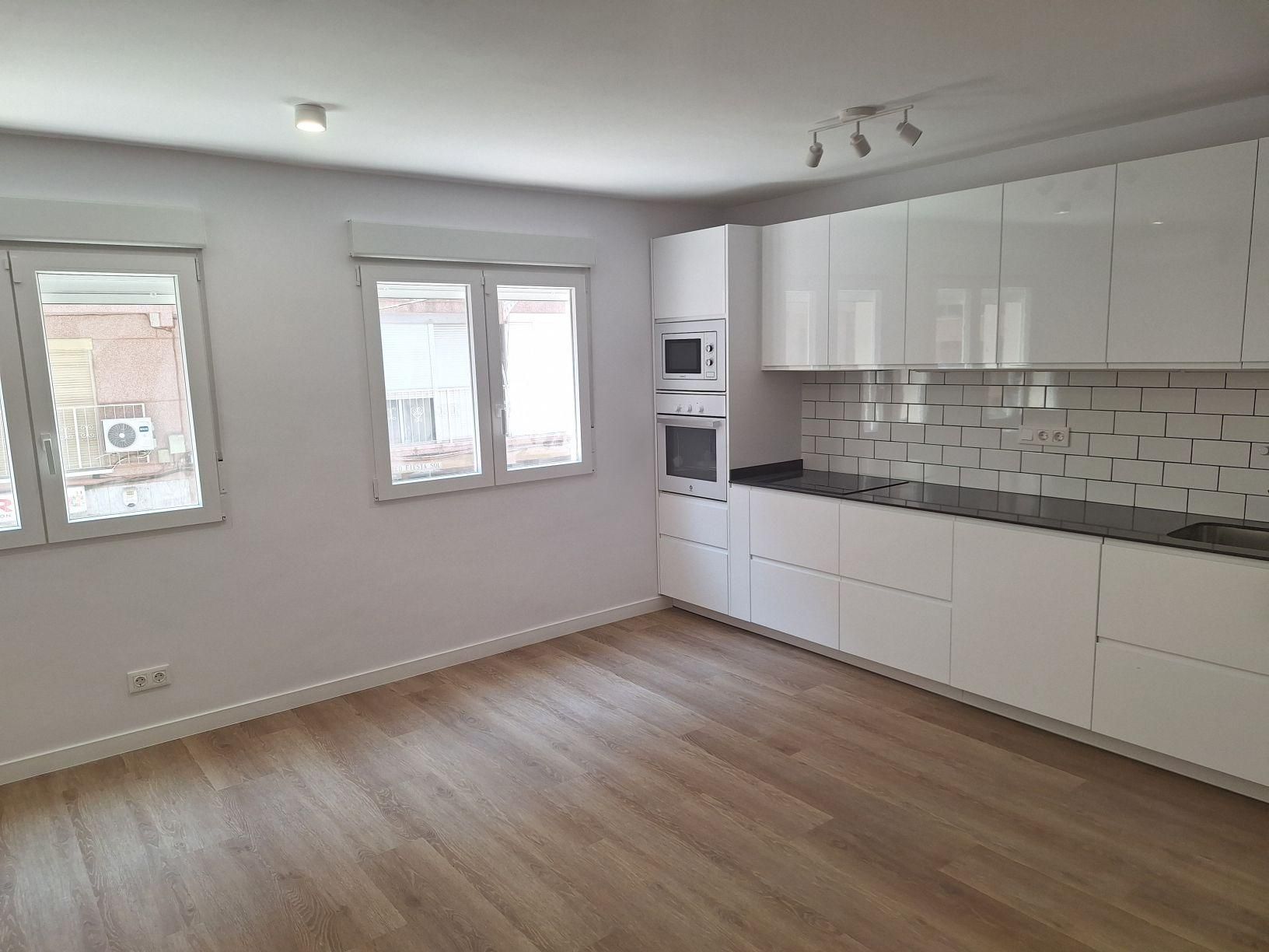 Kitchen of Apartment for sale in Benidorm  with Air Conditioner, Heating and Alarm