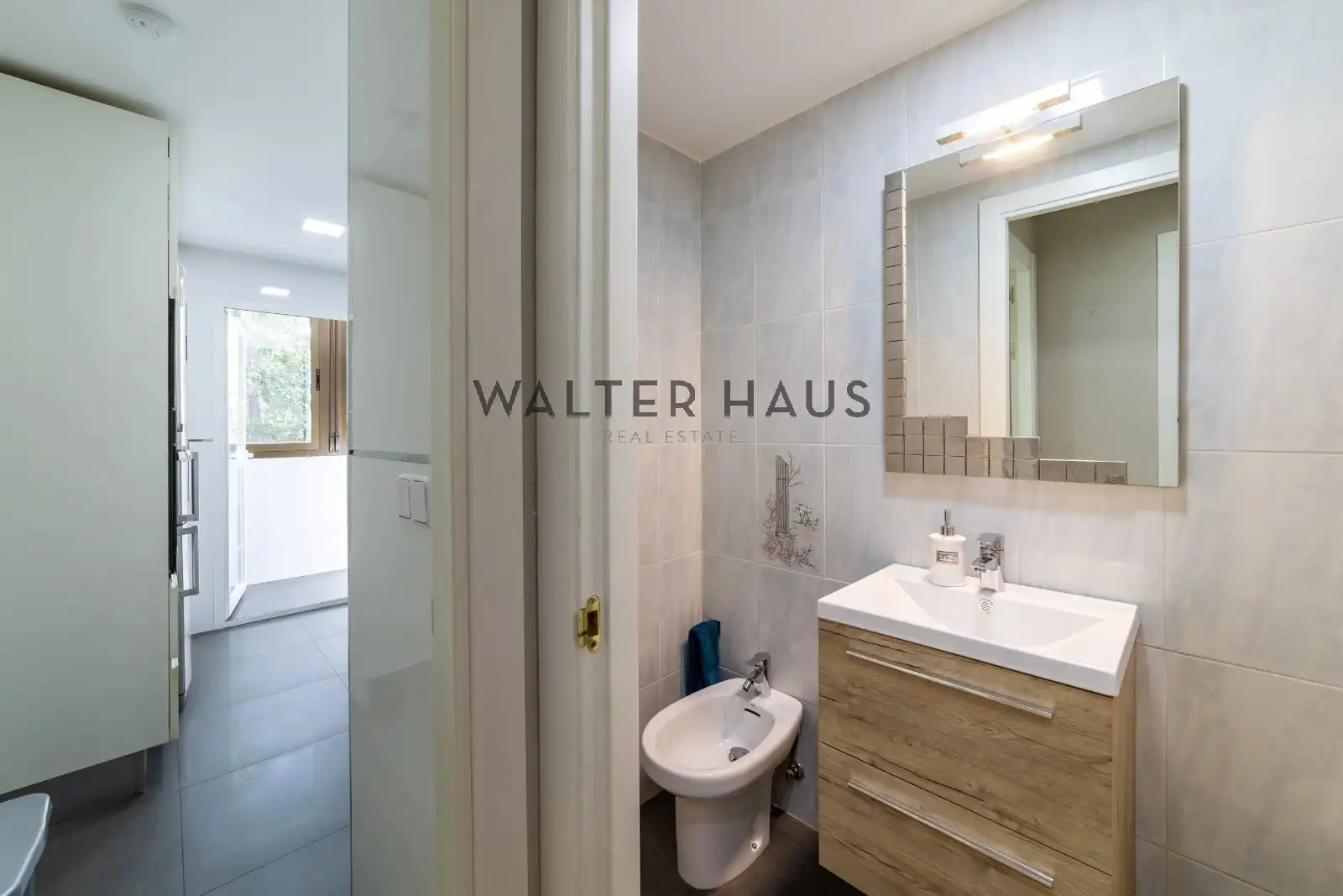 Flat with lift for sale in Travesía Santa María Magdalena, imagen 11