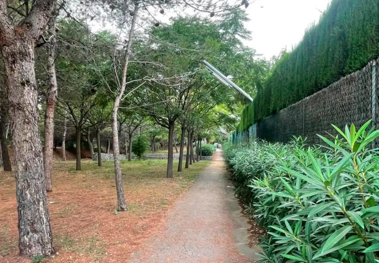 Vista exterior de Casa o chalet en venta en Canovelles con Aire acondicionado, Calefacción y Jardín privado