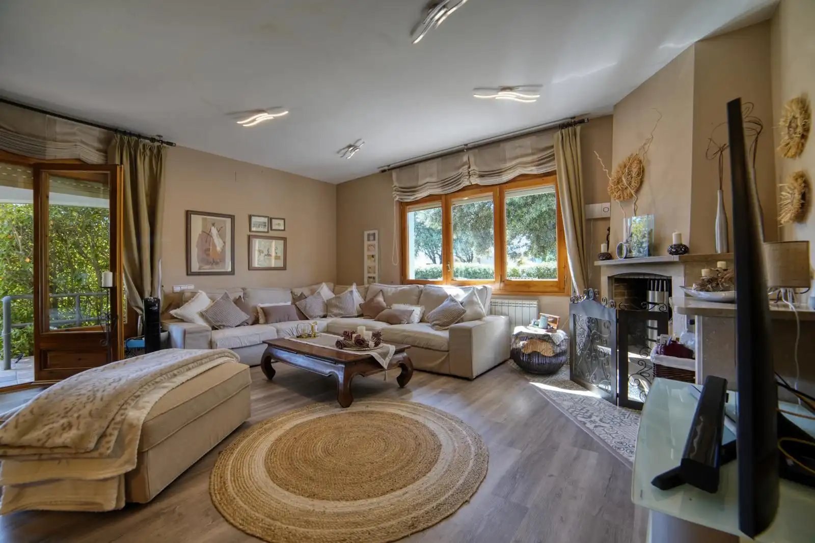 Sala de estar de Casa o chalet en venta en Santa Maria de Palautordera con Calefacción, Jardín privado y Parquet