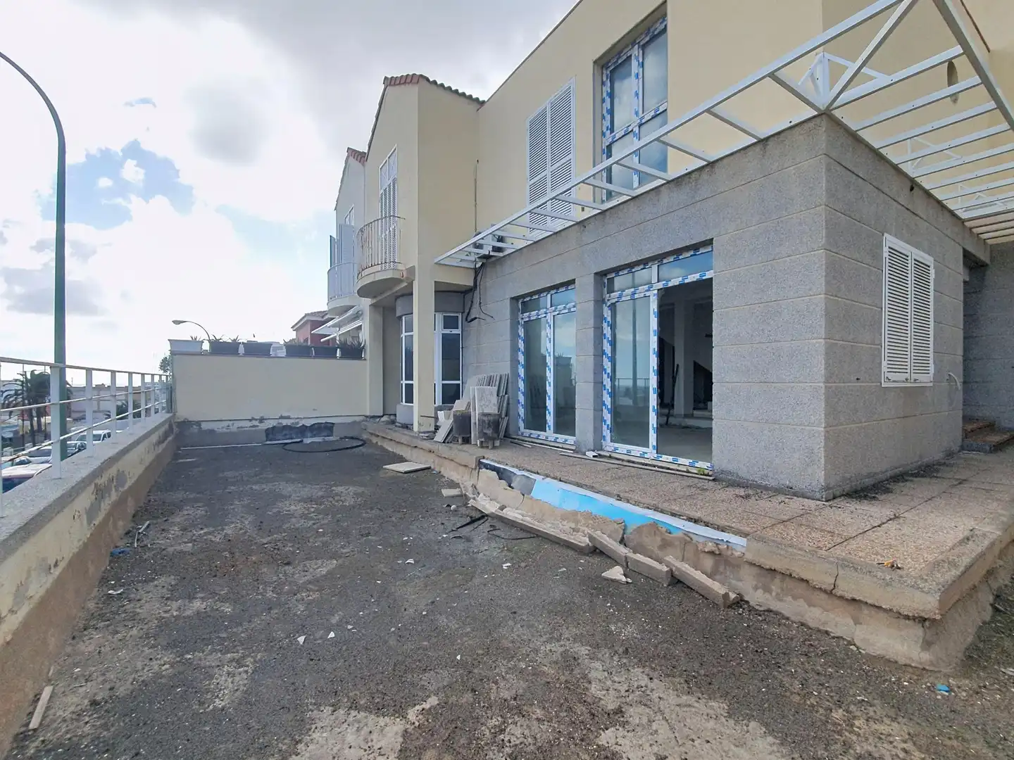 Chalet con terraza en venta en Paseo Paseo San Antonio, 39C