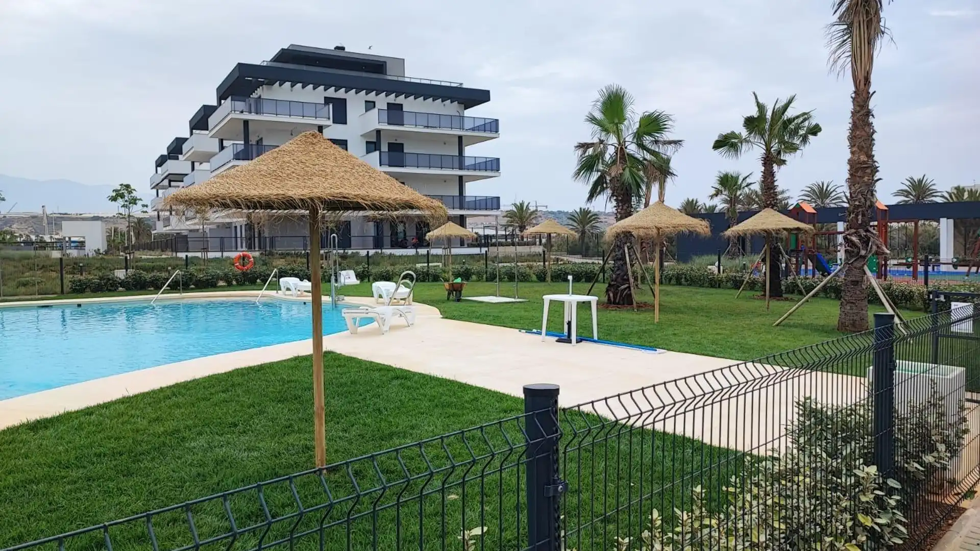 Swimming pool of Flat for sale in El Ejido  with Air Conditioner, Private garden and Terrace