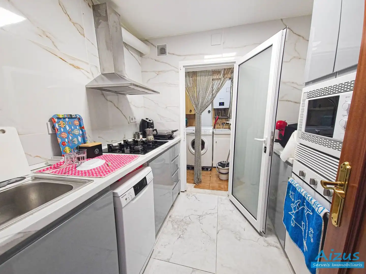 Cocina de Piso en venta en Ripollet con Calefacción