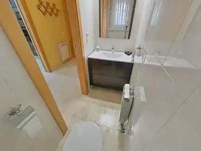 Baño de Casa o chalet en venta en Santa Perpètua de Mogoda con Aire acondicionado, Calefacción y Jardín privado