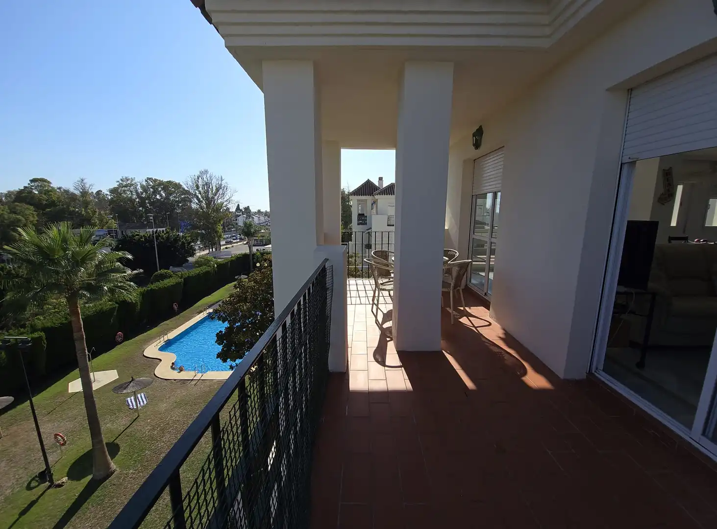 Garten von Dachboden zur Miete in Marbella mit Klimaanlage, Terrasse und Möbliert