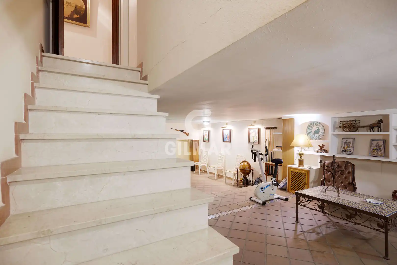 Casa o xalet en venda en Sevilla amb Calefacció i Jardí privat
