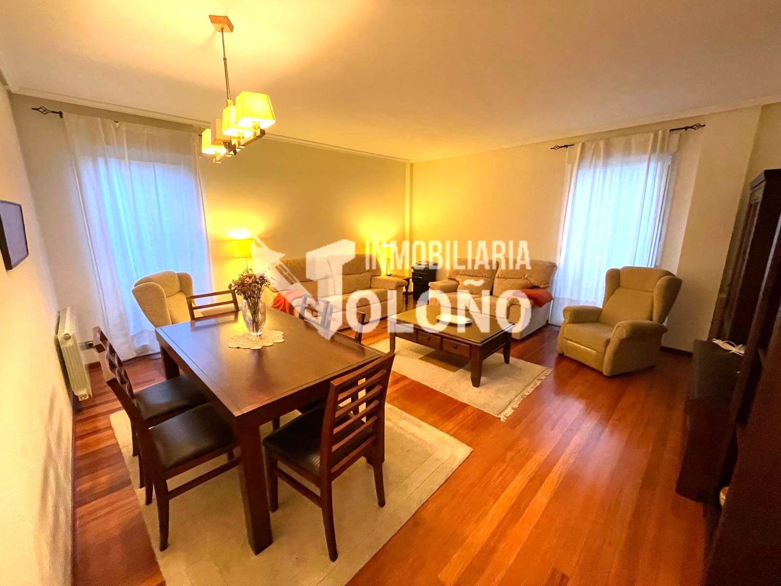 Living room of Apartment for sale in Haro  with Heating, Parquet flooring and Storage room