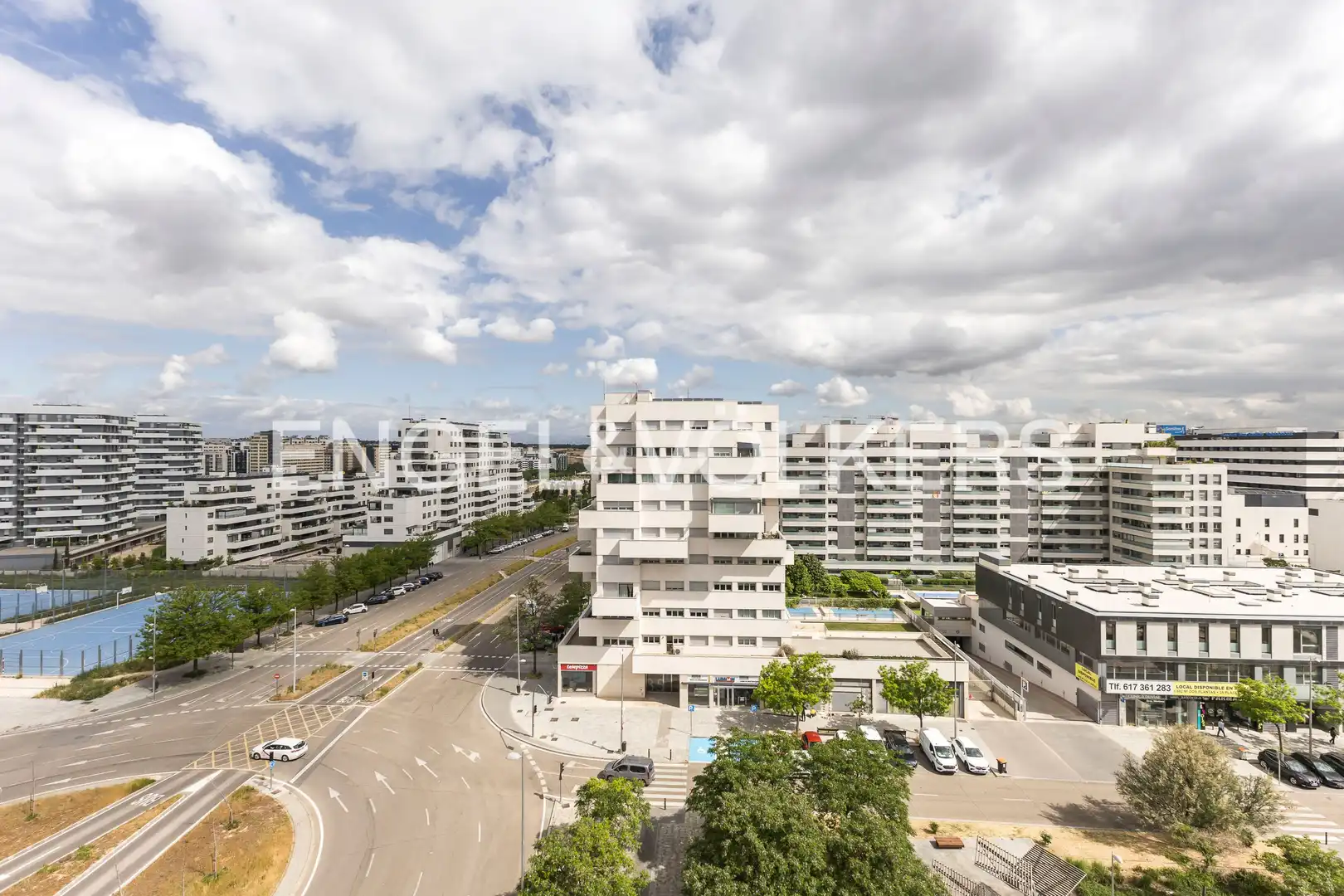 Vista exterior de Ático en venta en Madrid con Aire acondicionado, Calefacción y Terraza