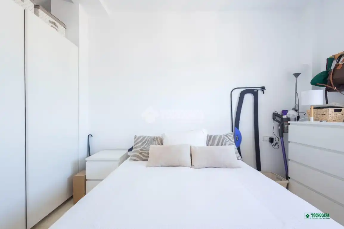 Schlafzimmer von Wohnung zum Verkauf in Almería