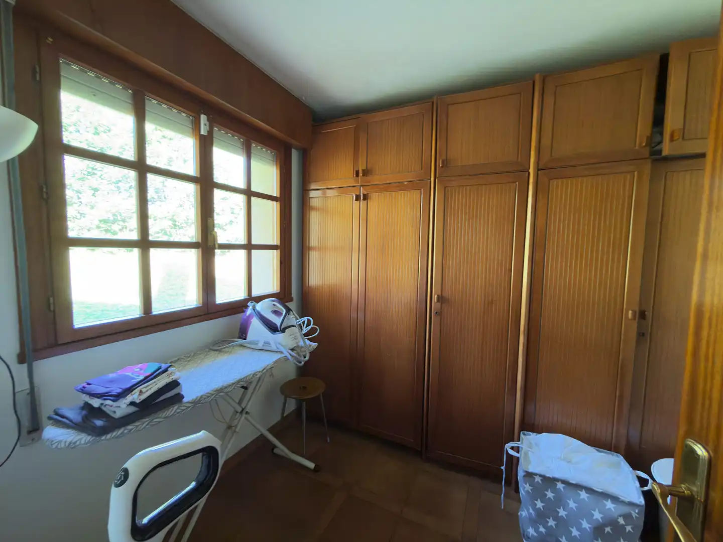 Dormitori de Casa o xalet en venda en Gijón  amb Calefacció, Parquet i Terrassa