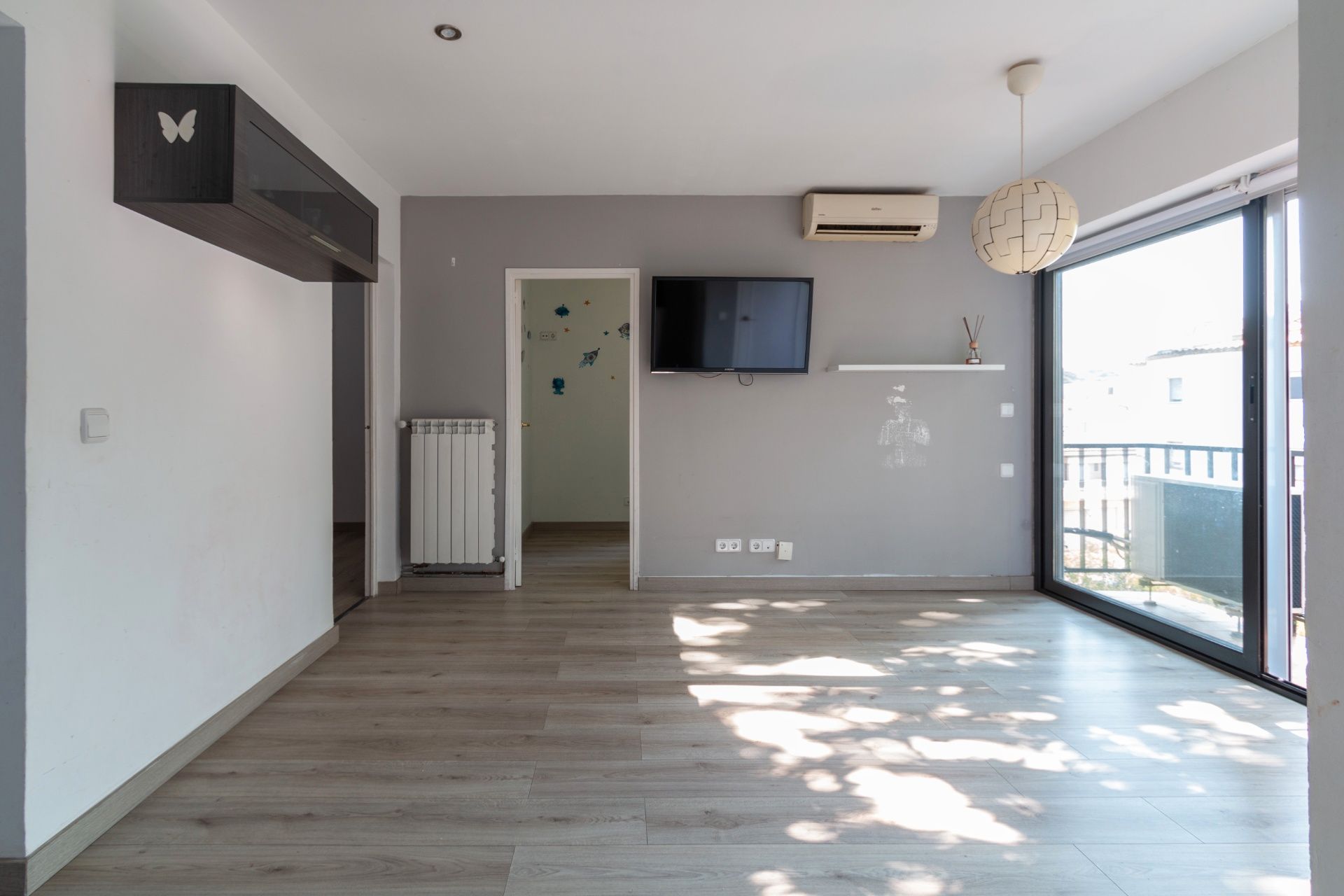 Sala d'estar de Pis en venda en Girona Capital amb Aire condicionat, Calefacció i Balcó