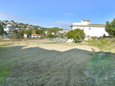 Terreny residencial en venda a Sant Esteve Sesrovires