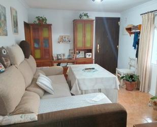 Sala d'estar de Apartament en venda en El Bosque amb Balcó