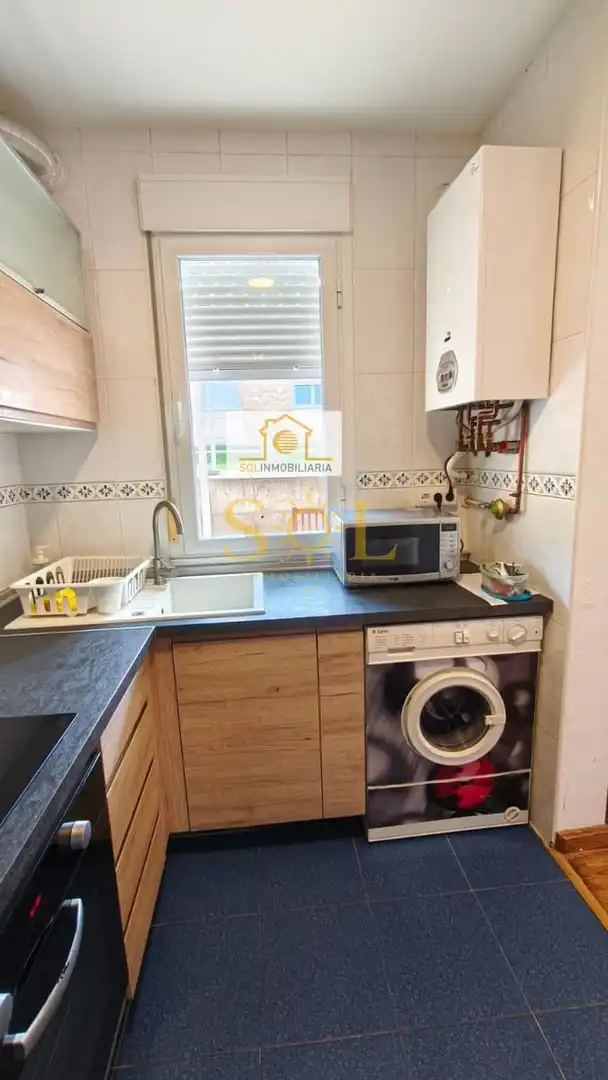 Flat for sale in Calle Castiello 11, 11, Valverde de la Virgen