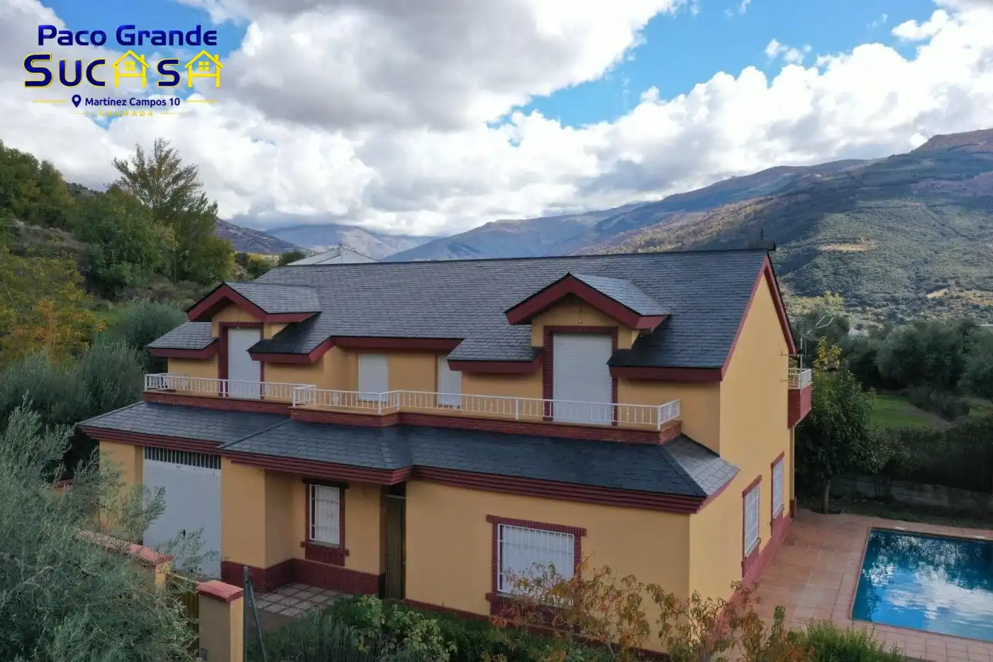 Vista exterior de Casa o chalet en venta en Güéjar Sierra con Jardín privado, Terraza y Piscina