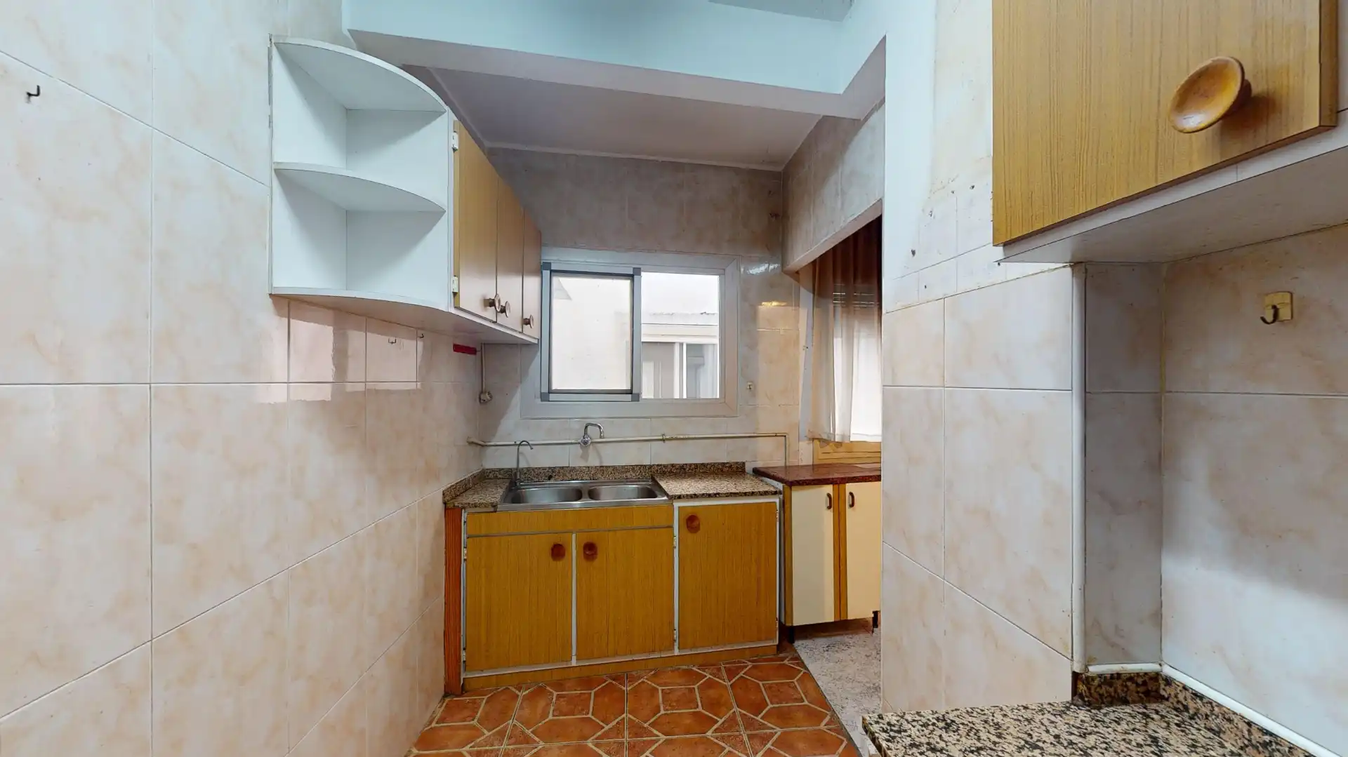 Kitchen of Flat for sale in Alicante / Alacant  with Air Conditioner and Balcony