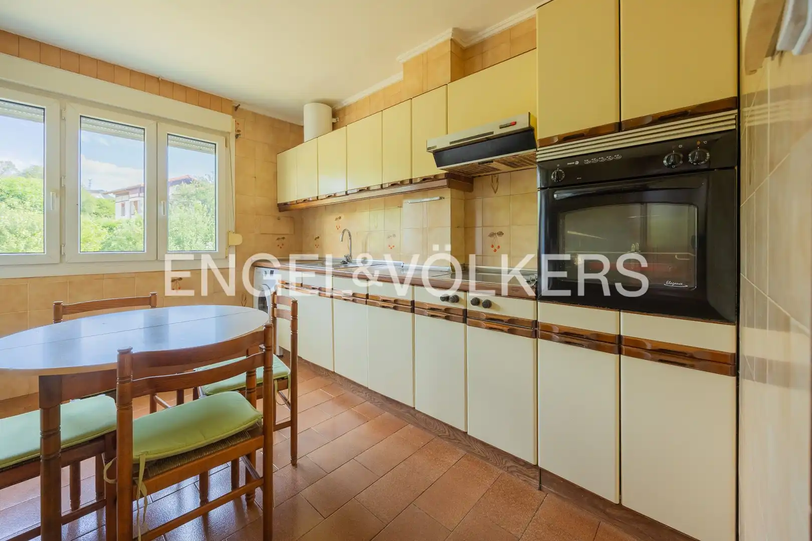 Houses for sale in Abanto y Ciérvana-Abanto Zierbena