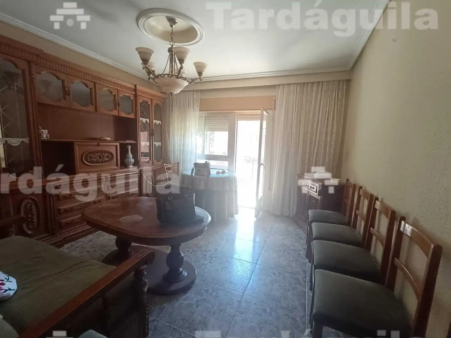 Comedor de Piso en venta en Salamanca con Calefacción, Trastero y Balcón