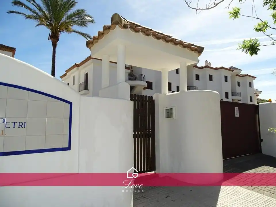 Exterior view of Apartments for sale in Chiclana de la Frontera  with Air Conditioner, Private garden and Community pool