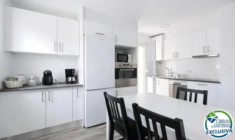Casa amb jardí en venda a Carrer de la Marinada, imagen 5