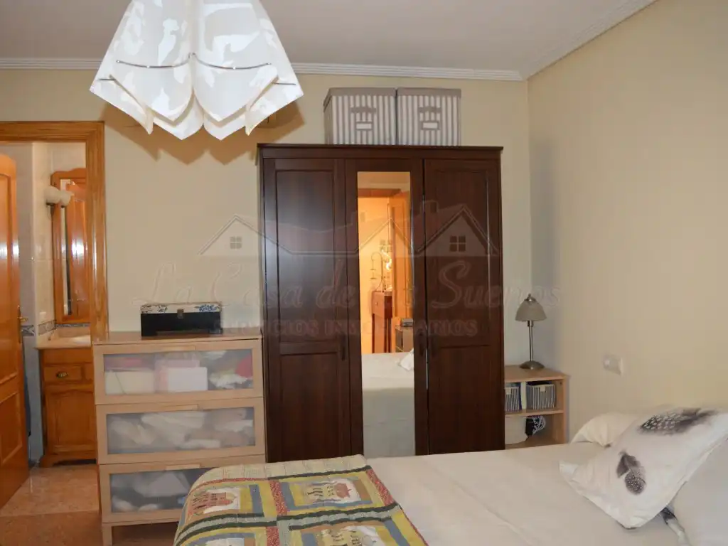 Schlafzimmer von Maisonette zum Verkauf in Elda