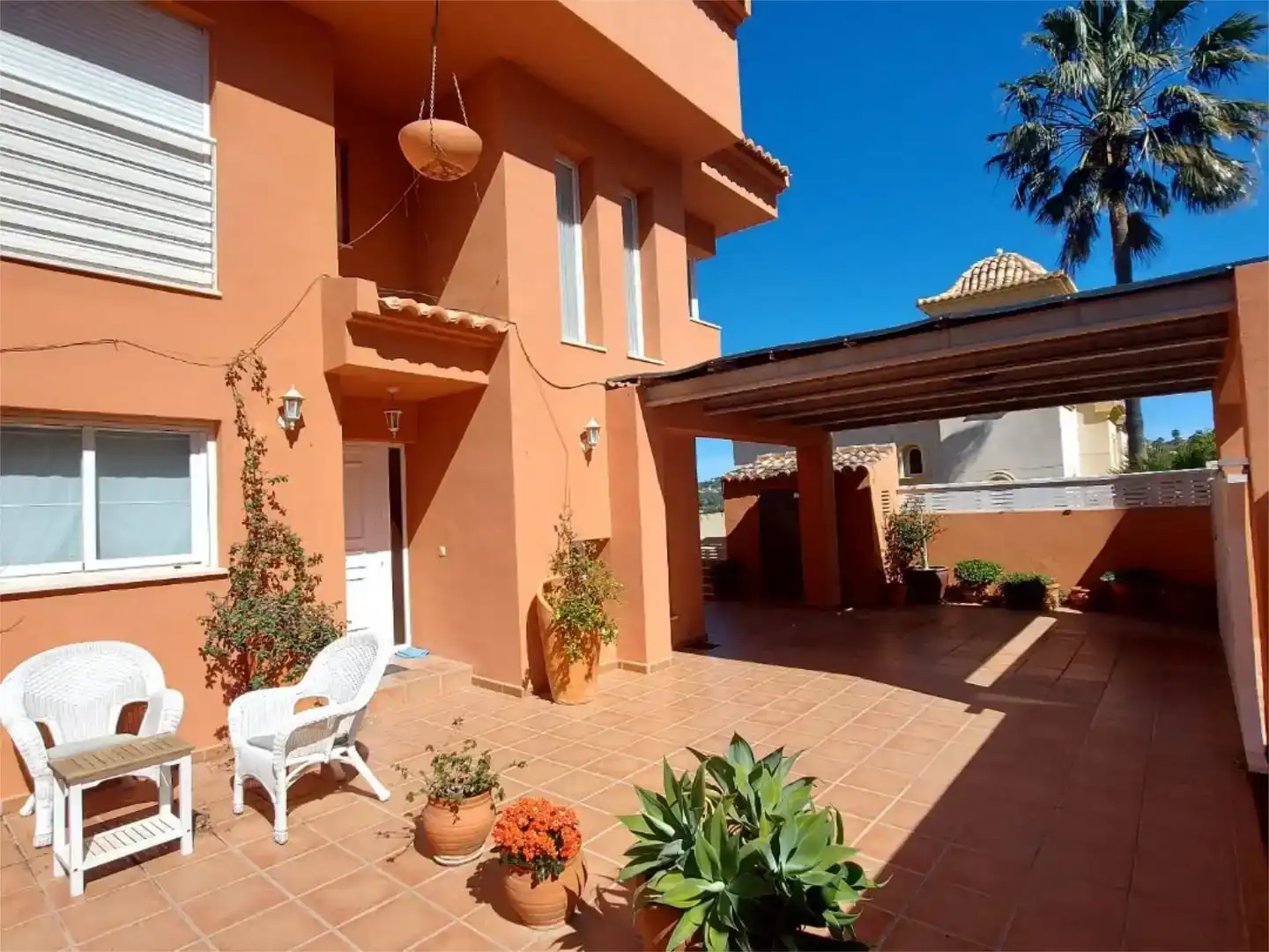 Vista exterior de Casa o xalet en venda en Calpe / Calp amb Aire condicionat, Piscina i Balcó