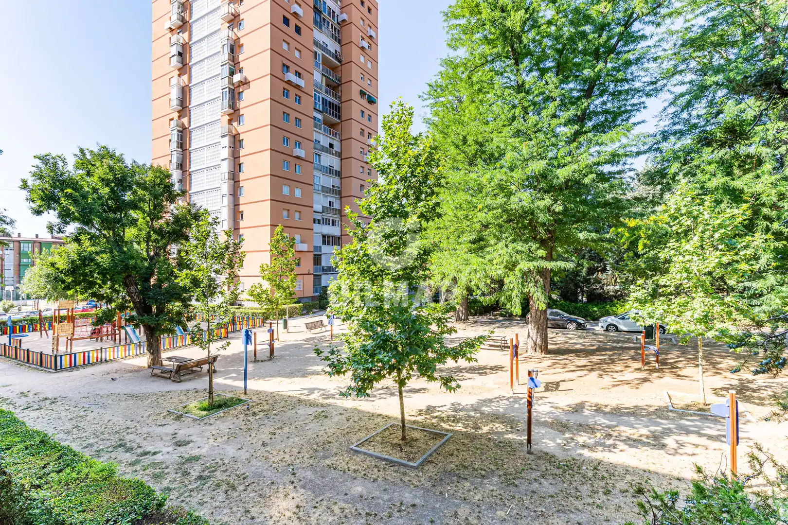 Vista exterior de Pis en venda en Madrid amb Calefacció i Jardí privat