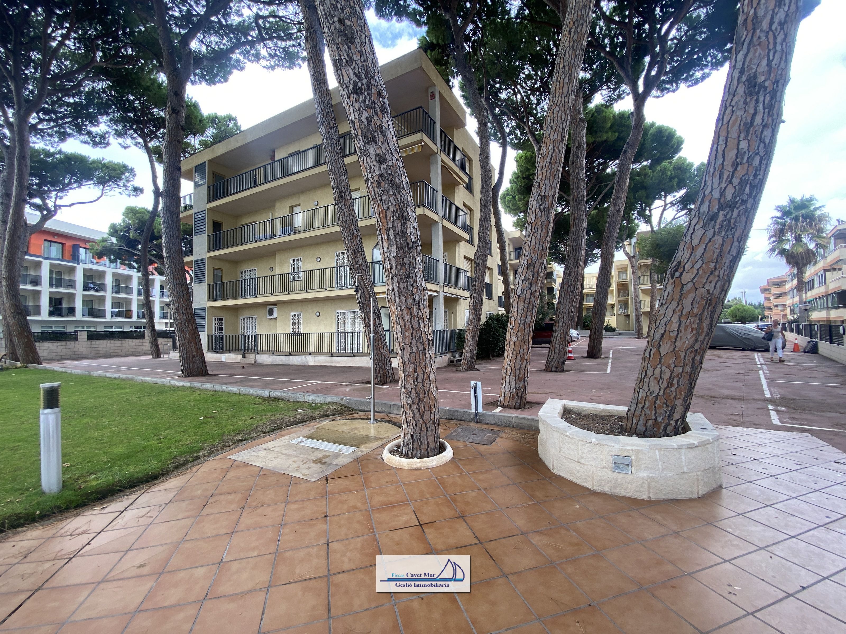 Vista exterior de Apartament en venda en Cambrils amb Terrassa i Traster