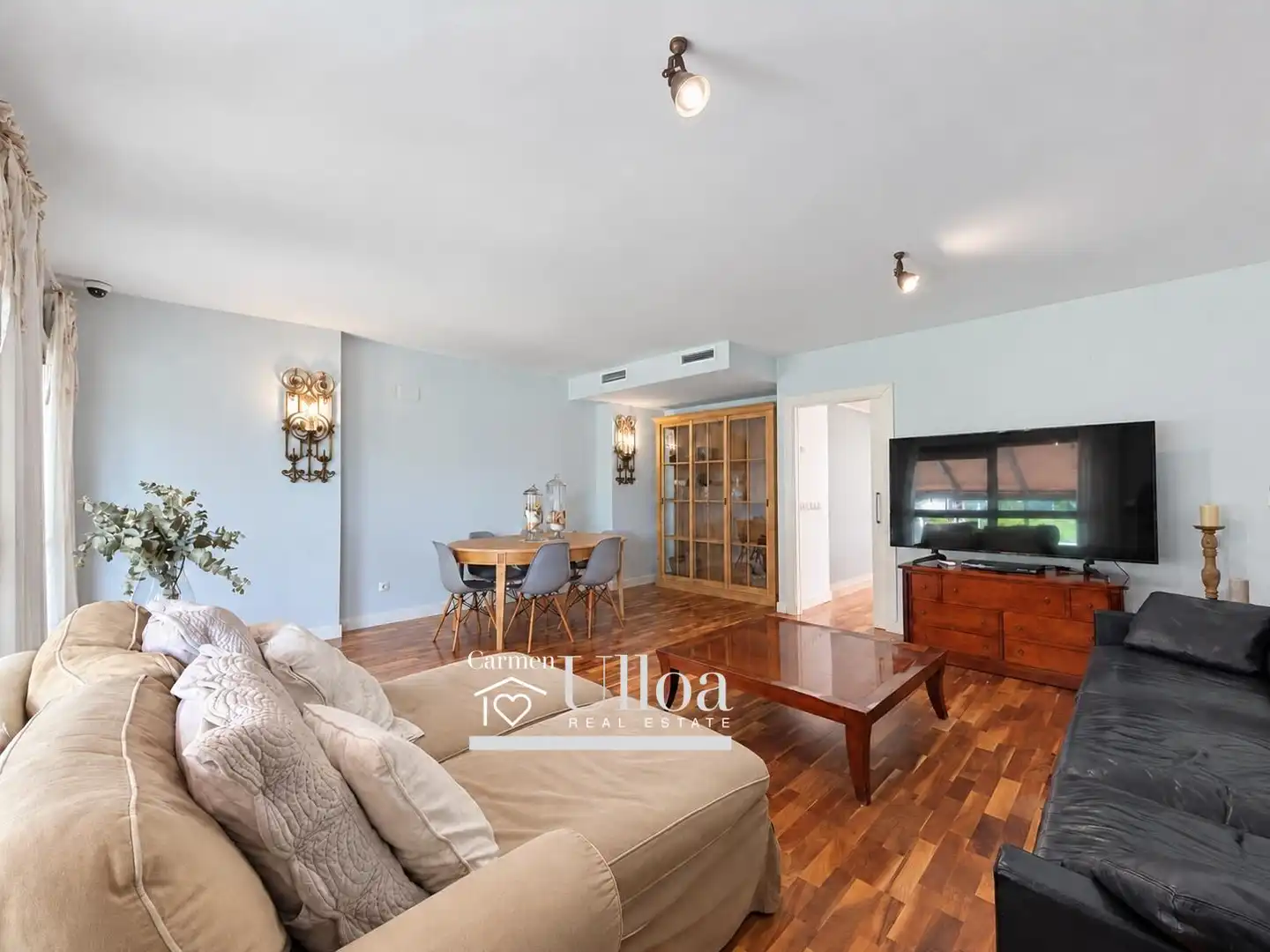 Sala de estar de Casa o chalet en venta en Alicante / Alacant con Aire acondicionado, Calefacción y Jardín privado