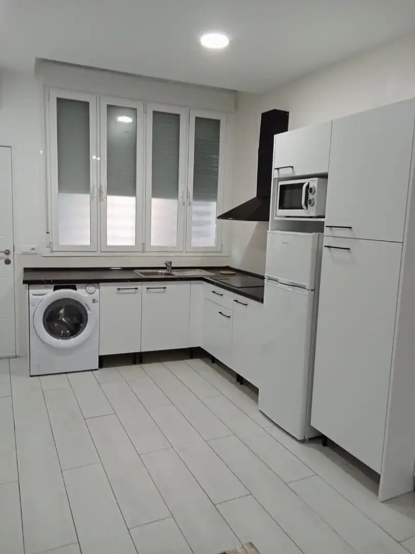 Cocina de Estudio de alquiler en Málaga con Amueblado