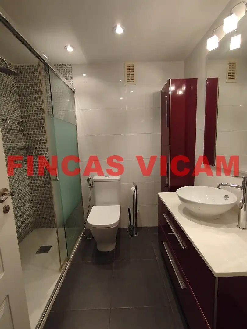Baño de Ático de alquiler en Casco Antiguo