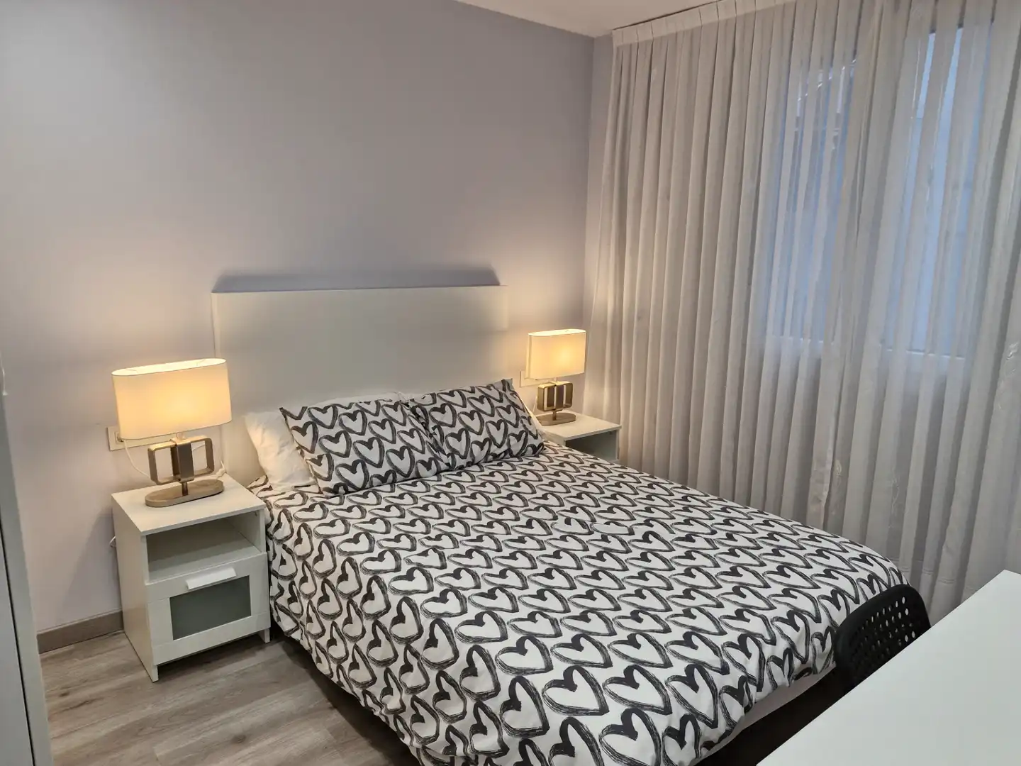 Bedroom of Flat for rent in Bilbao   with Heating, Furnished and Oven