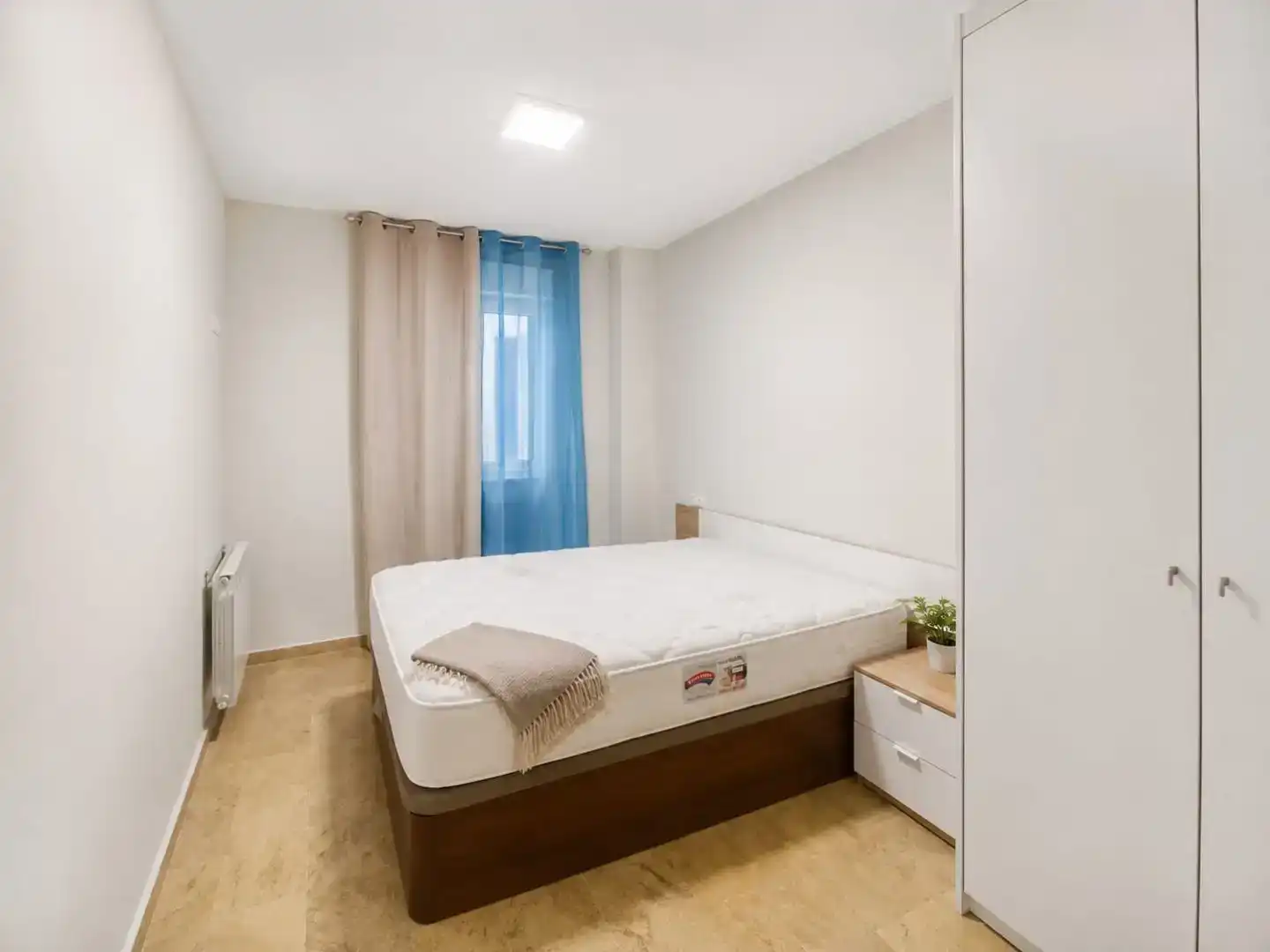 Bedroom of Flat for rent in Armilla  with Air Conditioner
